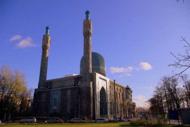 Russia Saint Petersburg Mosque.jpg